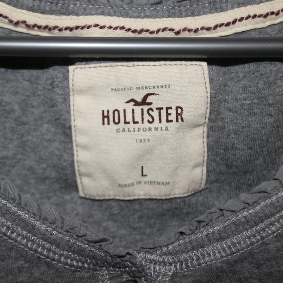 Quarter sleeve length grey top from Hollister (Size large women's) - Picture 3 of 3